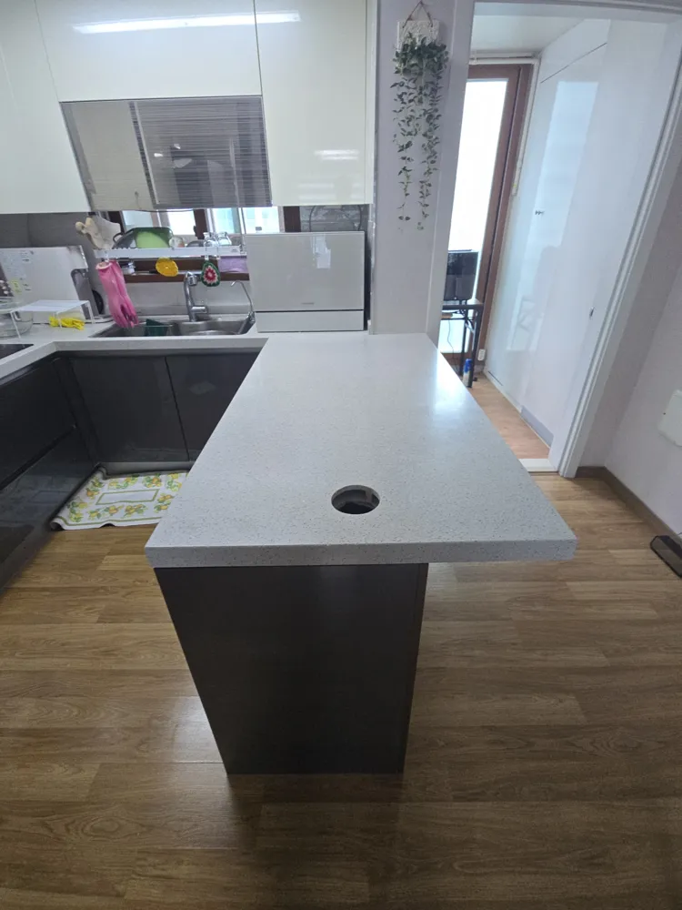 김포 아일랜드식탁 컷팅 사례 사진